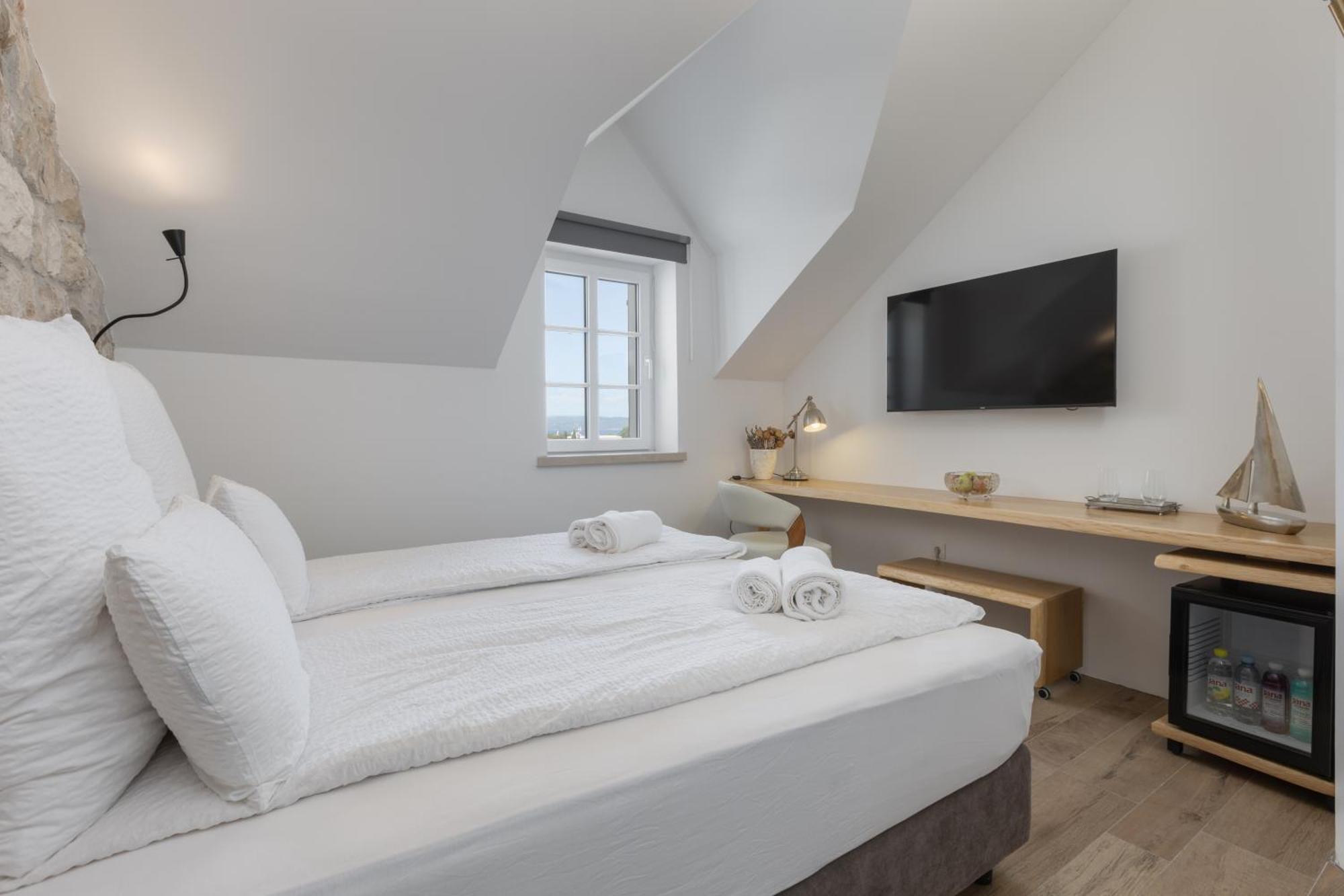 New - Casa Columba - 4 Star Design Boutique Hotel With Outdoor Pool & Private Garden (Adults Only) Макарська Екстер'єр фото